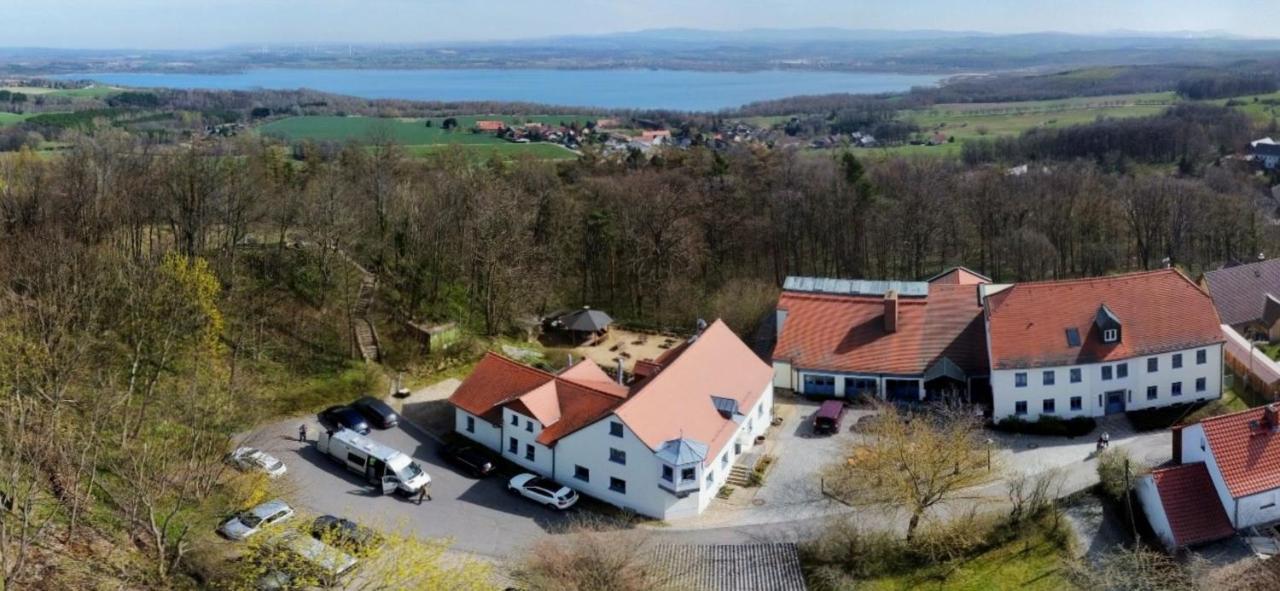 Hotel Kreuzbergbaude Beim Berzdorfer See Mit Wohlfuehl Sauna Markersdorf Ngoại thất bức ảnh