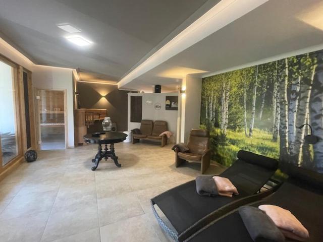 Hotel Kreuzbergbaude Beim Berzdorfer See Mit Wohlfuehl Sauna Markersdorf Ngoại thất bức ảnh